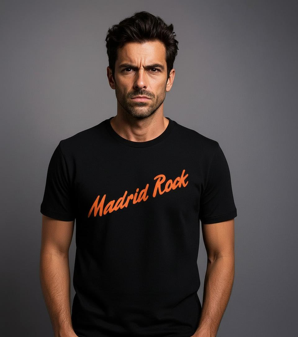 Camiseta Madrid Rock manga corta negra con logo en naranja